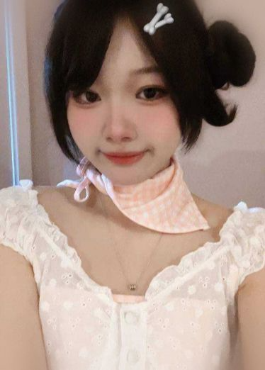 甜美可爱的(妹子变/_身反差母狗自插