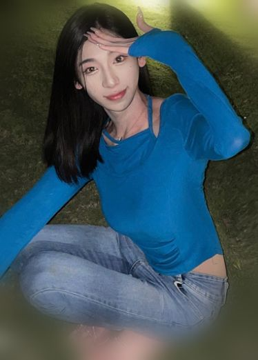我的漂亮女友给我口交
