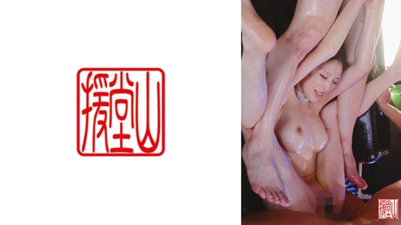 独家 淫乱的熟女舞者诱惑强壮的男人，缠绕在一起。用大量的油润滑，喷射出来并连续达到高潮！ 2 ENDS-272