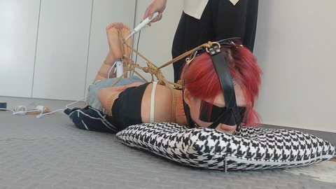 【次元绳艺】红色发的活力少女裸足驷马强制TK