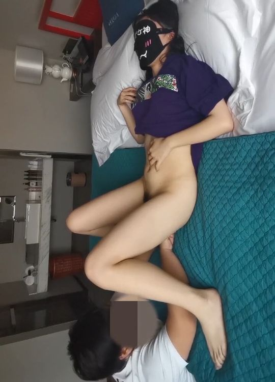 肥猪()哥糟蹋上!海交大大;二处女小妹妹，美眉意外体%*验人生初次口交版