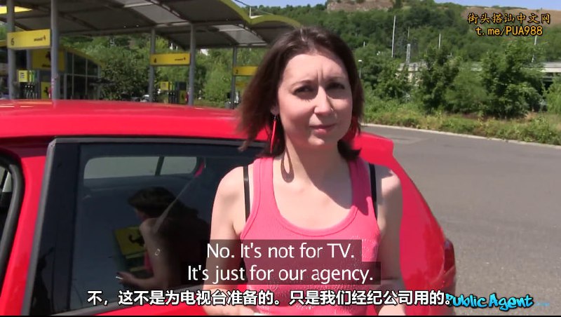【捷克街头`】16\6街头偶遇性 =感美女使用钞能/力各种姿势勐怼