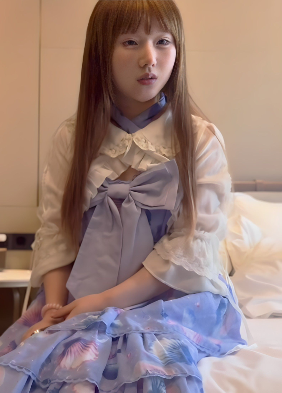 杏吧建材王哥 今天约了一个洛丽塔的可爱妹妹，娃娃脸，稚气未脱的样子让人忍不住狠狠欺负她