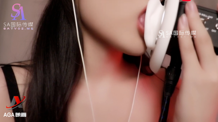 【ASMR】口腔音舔耳-飞速弹舌嘴巴直升机