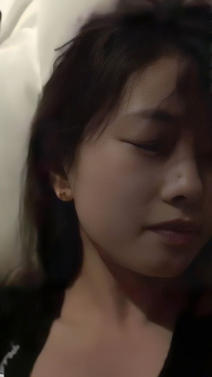 大三学妹颜值真的太顶了我前任都没有无套肏过我