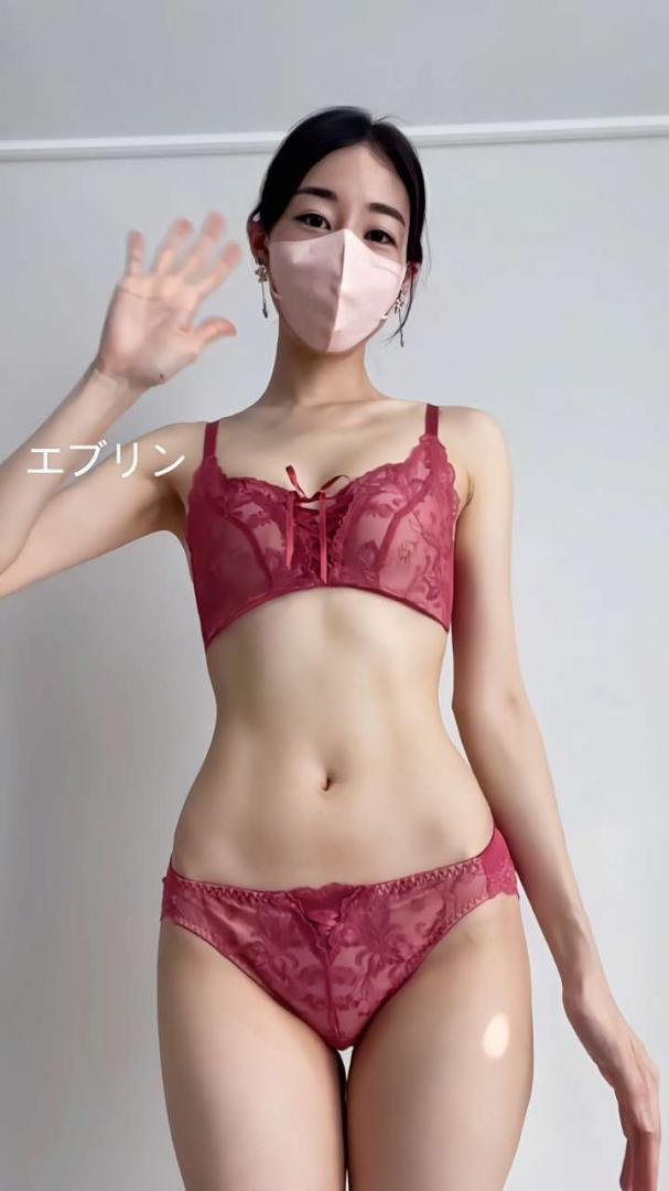 内衣妹子奶罩多多