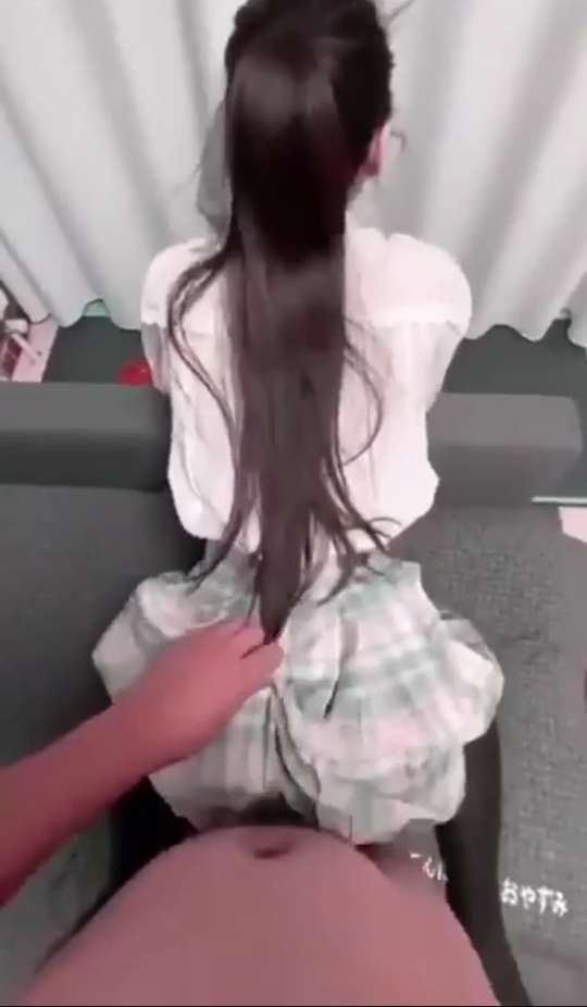jk装后入学生妹