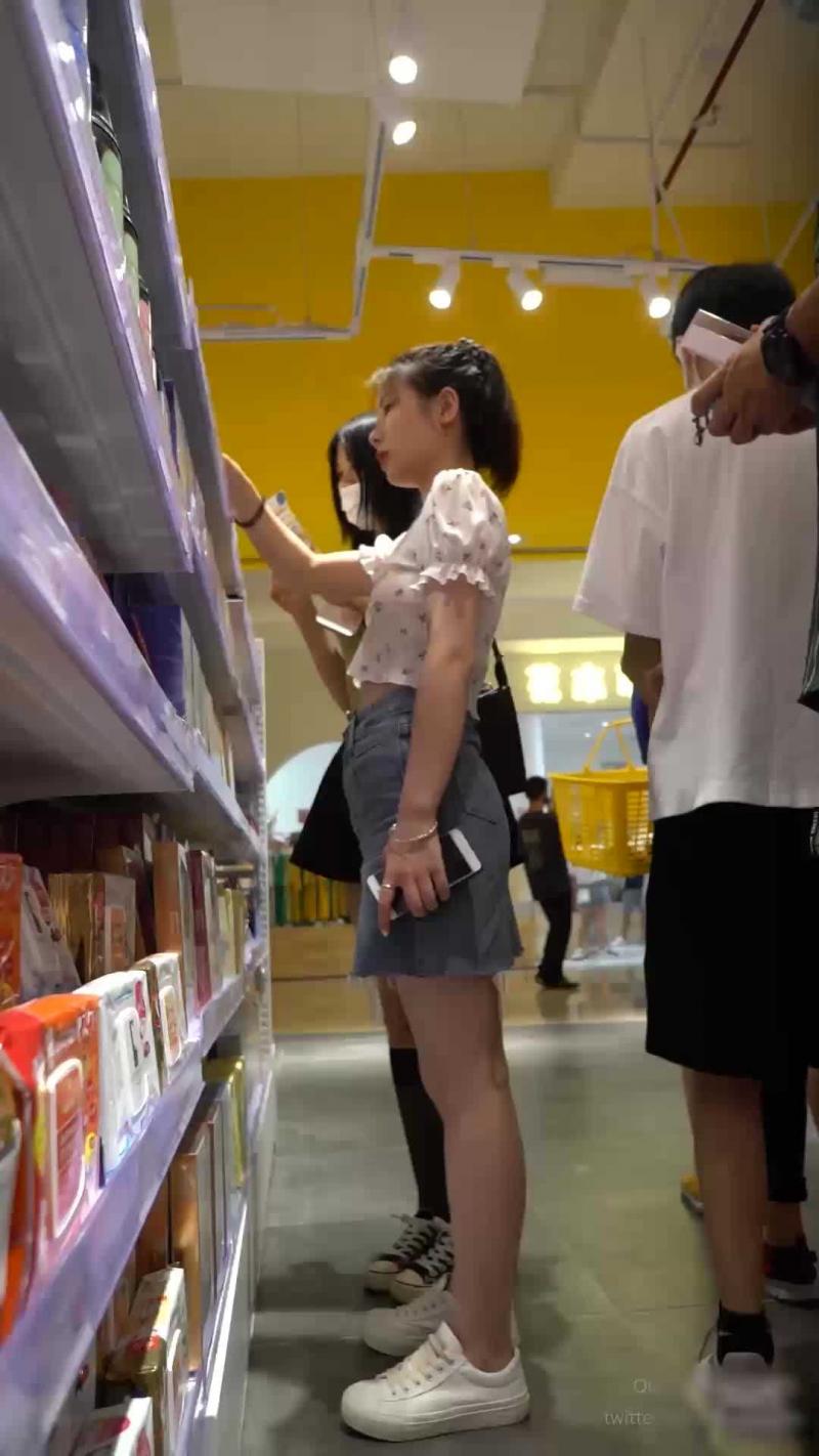 包臀牛仔裙浅蓝\内裤！