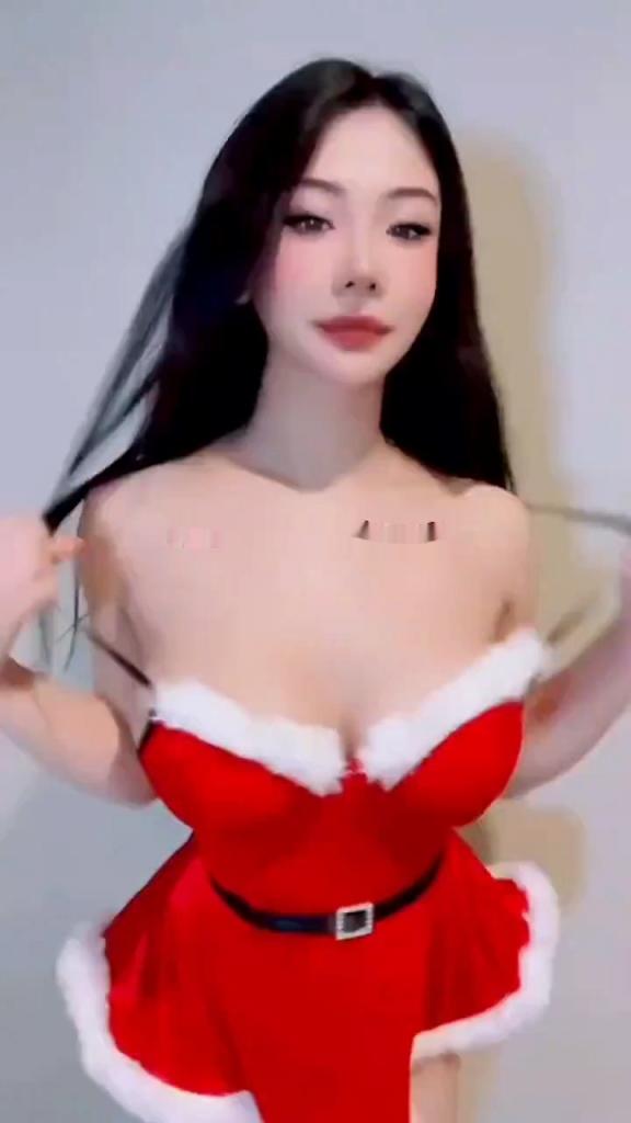 抖音风反差爆乳母狗