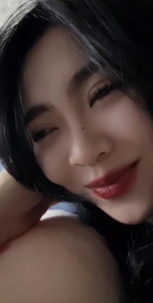 气质女神原来是骚母狗