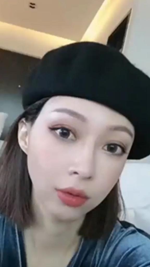 网红喜= 欢舔大肉棒