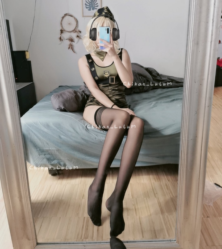 军装娘奈奈?心动还不解锁吗?#Cos#福利姬#萝莉