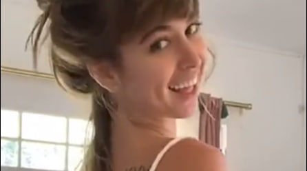 Riley Reid - 最近的跳舞视频